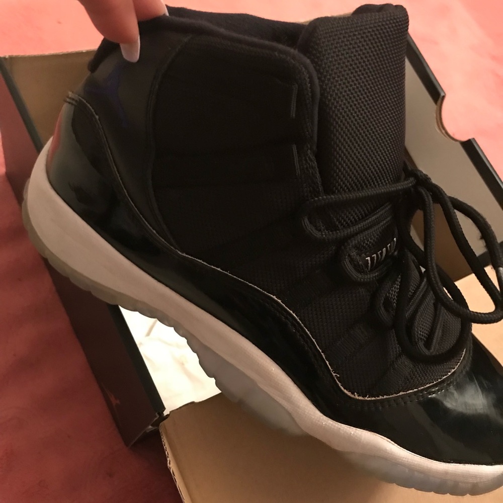 Jordan 11s